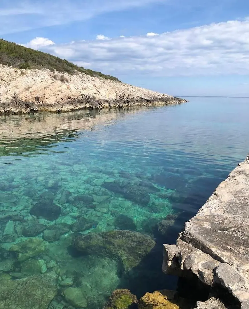 Loza Blue, Premuda Island 아파트